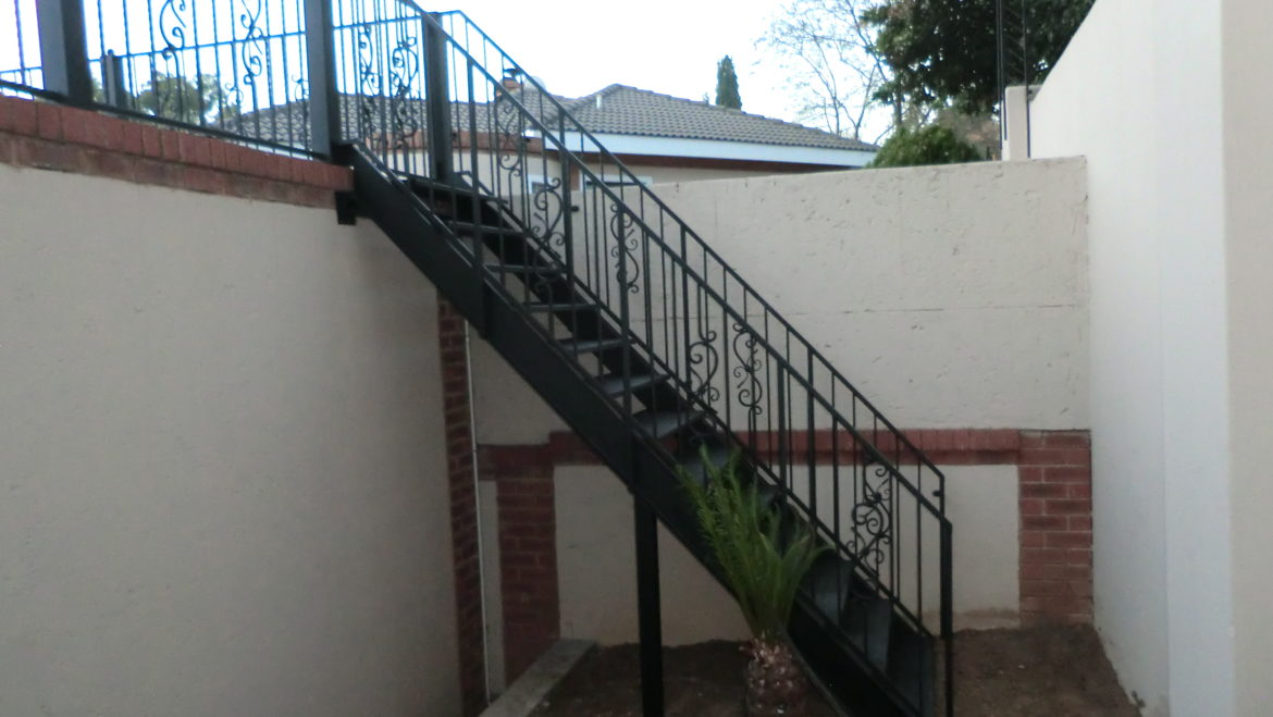 Outdoor Balustrade - Wrought Iron Design